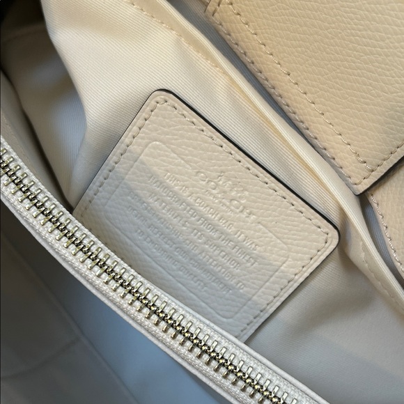 Coach Small Margot - Picture 5 of 8